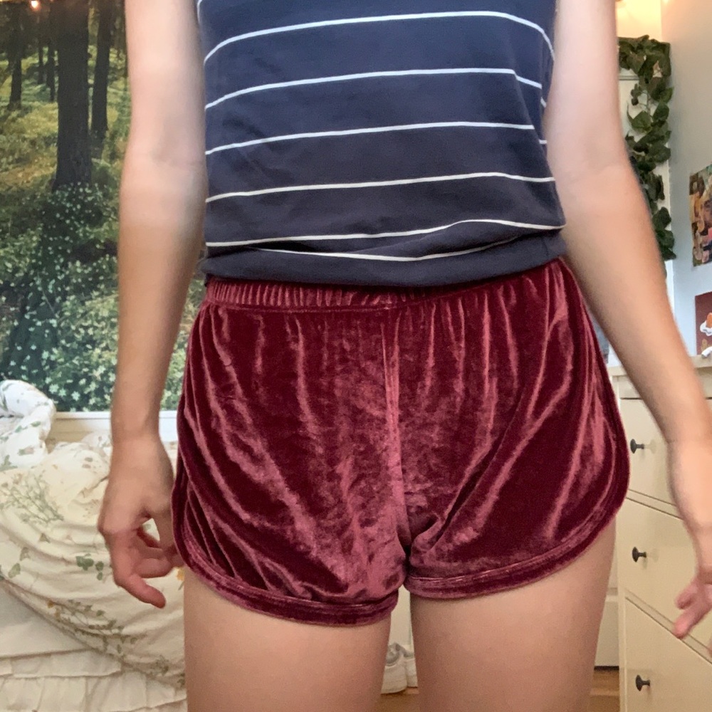 Brandy Melville Lizette Velvet Shorts (red)